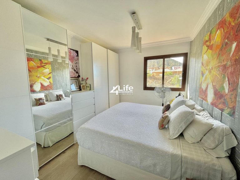 Villa for Sale in Costa Adeje, Adeje 12