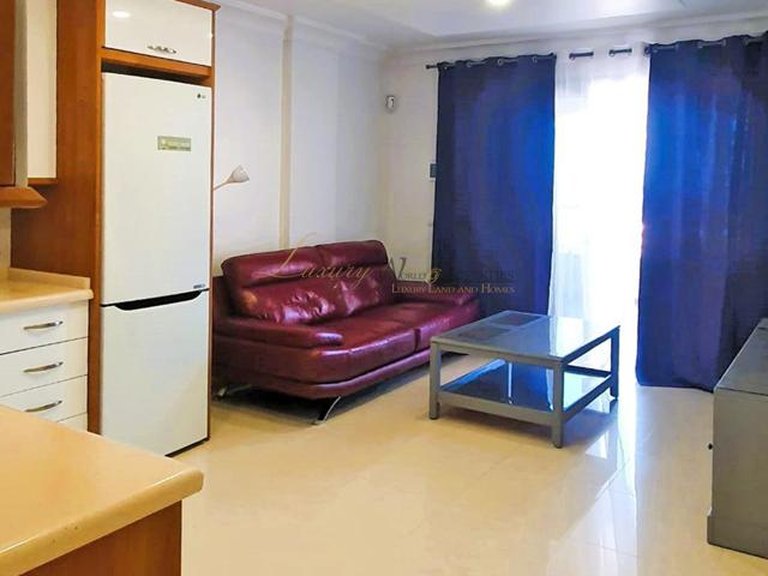 Apartment for Sale in Palm Mar, Tenerife, España 7