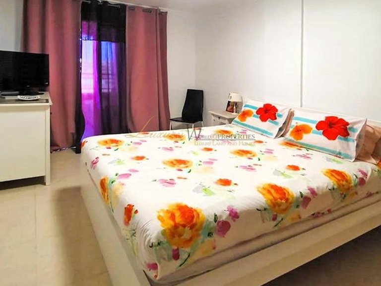 Apartment for Sale in Palm Mar, Tenerife, España 10