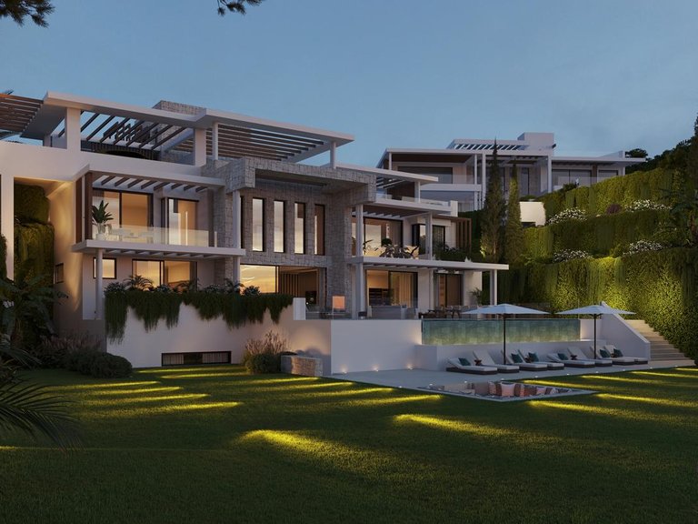 Villa for Sale in Estepona, Malaga 8