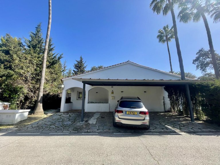 Villa for Sale in San Roque, Cadiz 38