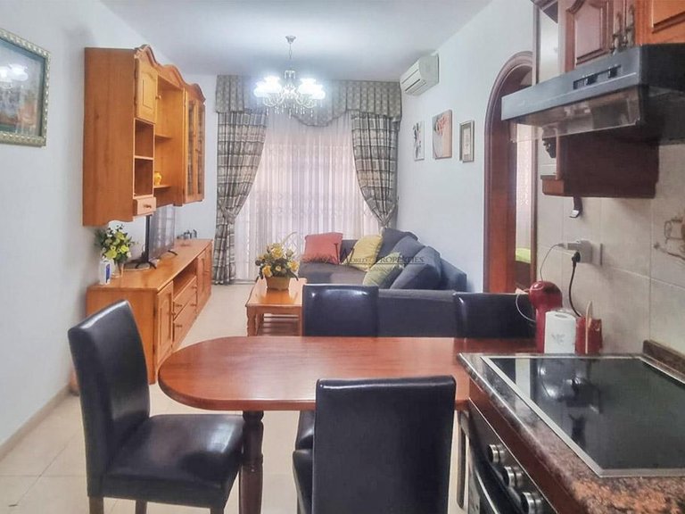 Apartment for Sale in Las Galletas, Tenerife, España 4
