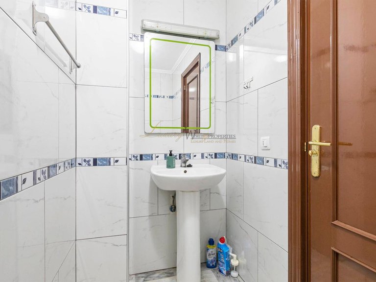 Apartment for Sale in El Fraile, Tenerife, España 21