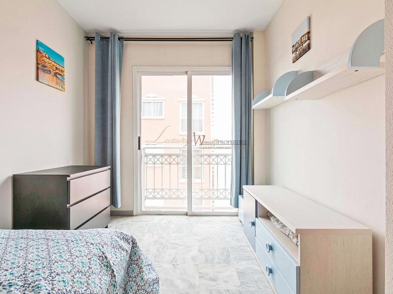 Apartment for Sale in El Fraile, Tenerife, España 16