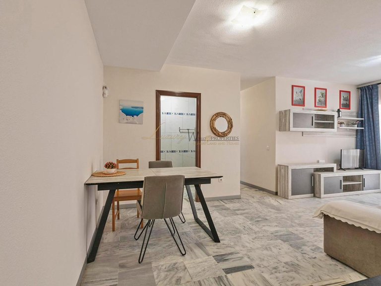 Apartment for Sale in El Fraile, Tenerife, España 8