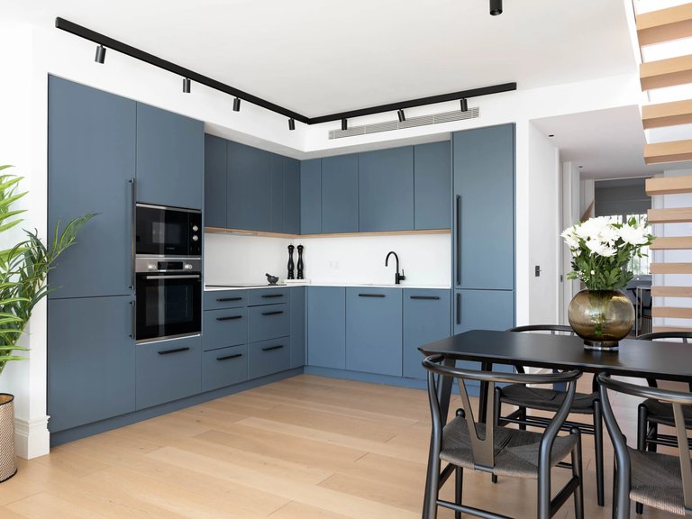 Apartment for Sale in Marbella, Malaga 17