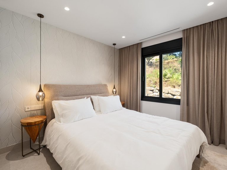 Apartment for Sale in Marbella, Malaga 16