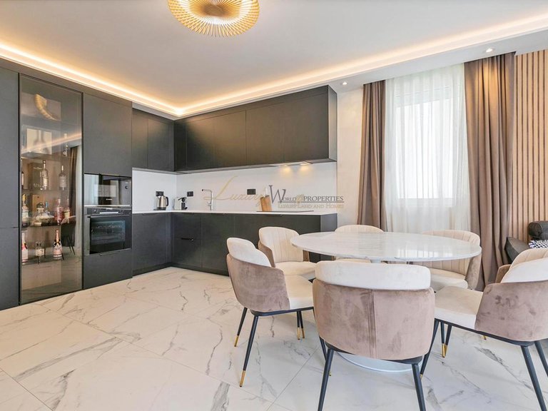 Villa for Sale in Amarilla Golf, Tenerife, España 12