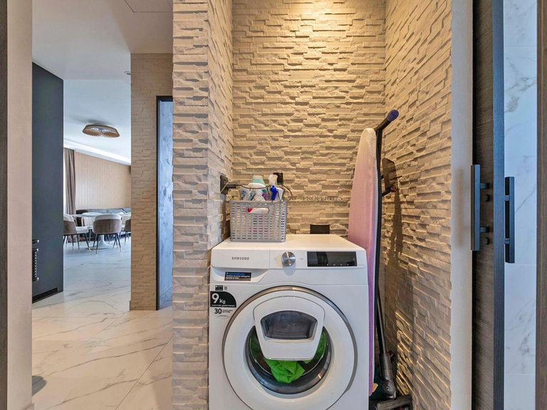 Villa for Sale in Amarilla Golf, Tenerife, España 28