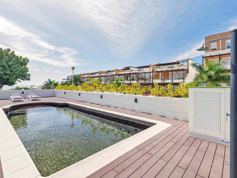 Villa for Sale in Amarilla Golf, Tenerife, España 5