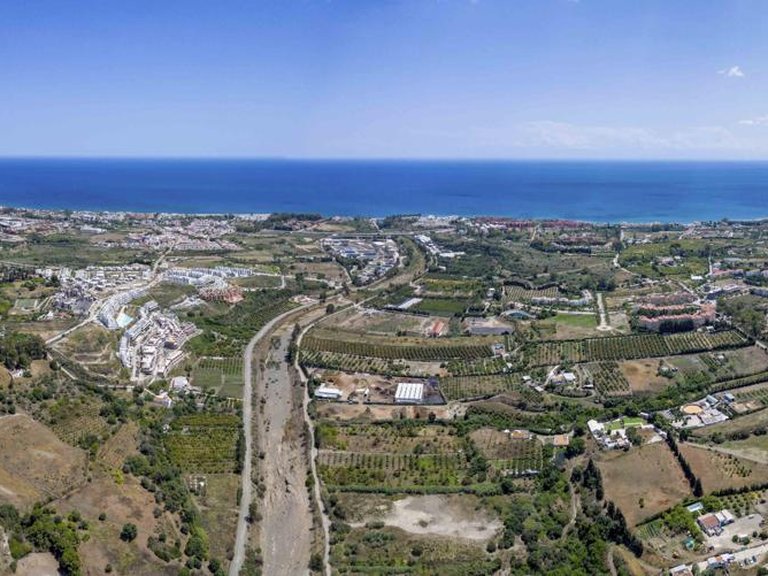 Apartment for Sale in Estepona, Malaga 16