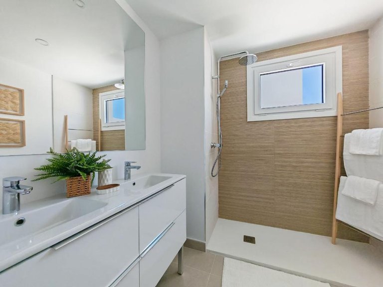Apartment for Sale in Bel-air, Malaga 7
