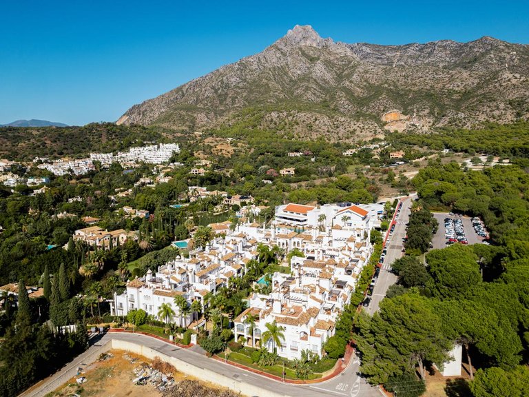 Apartment for Sale in Marbella, Malaga 25