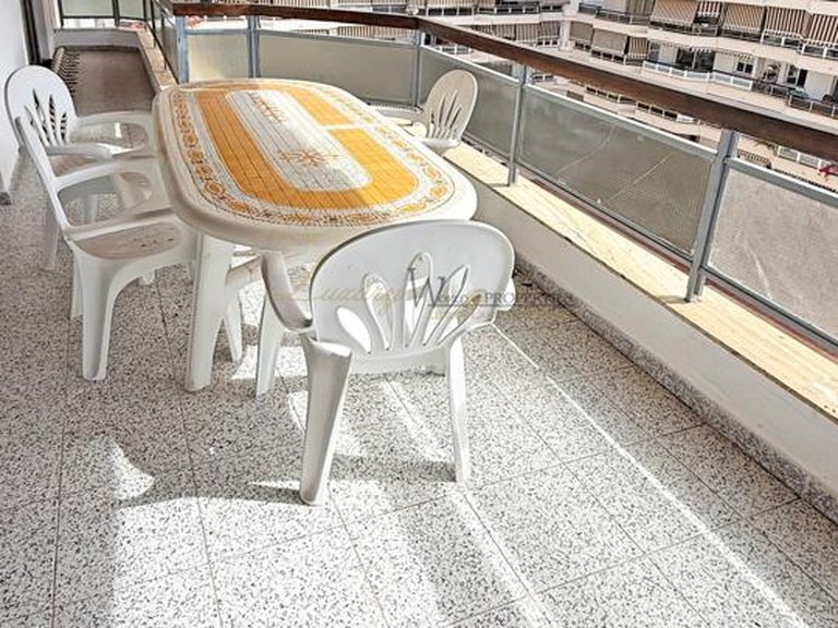 Apartment for Sale in Los Cristianos, Tenerife, España 4