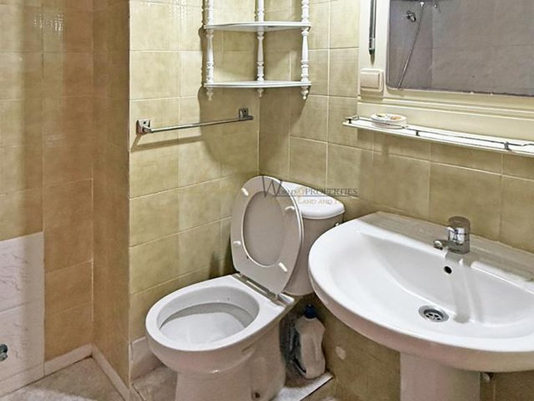 Apartment for Sale in Los Cristianos, Tenerife, España 17