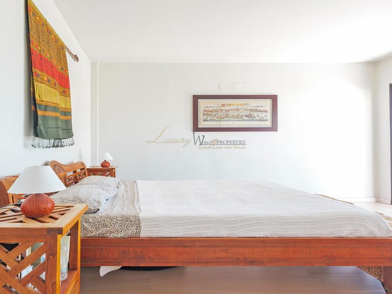 Villa for Sale in Costa Adeje, Tenerife, España 19