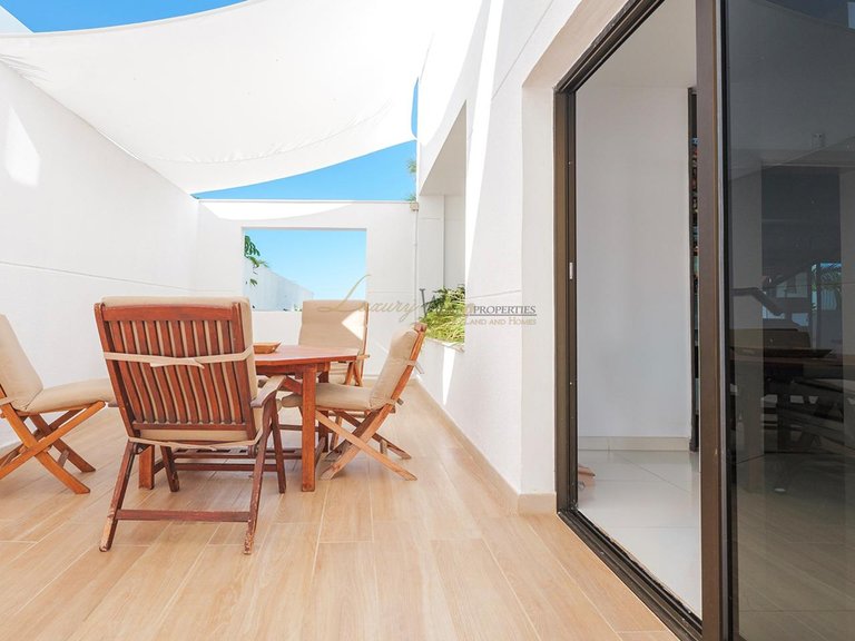 Villa for Sale in Costa Adeje, Tenerife, España 15