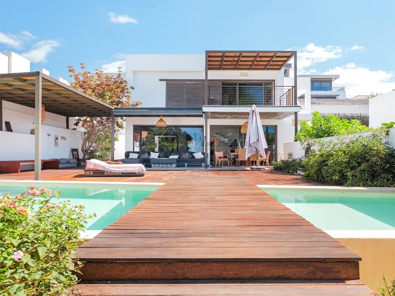 Villa for Sale in Costa Adeje, Tenerife, España 1