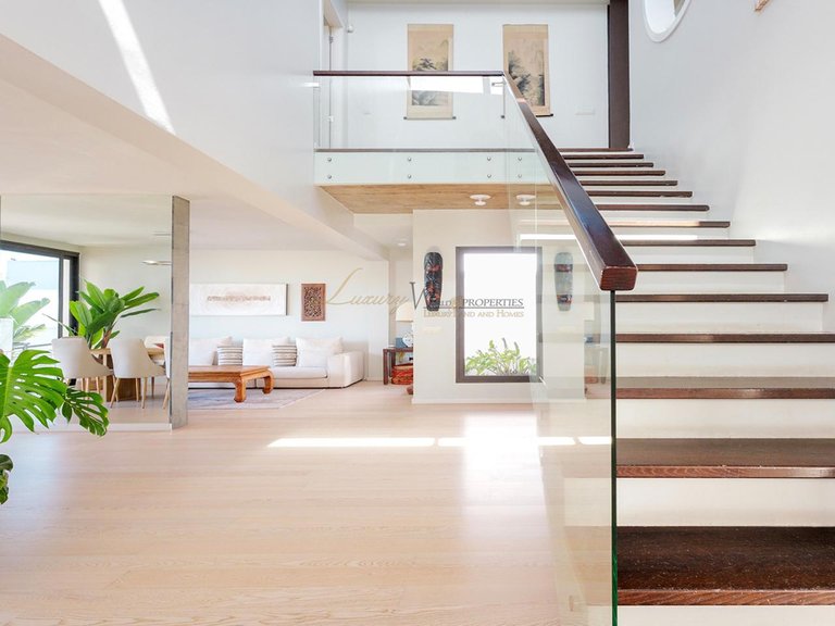 Villa for Sale in Costa Adeje, Tenerife, España 4