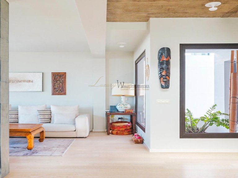 Villa for Sale in Costa Adeje, Tenerife, España 13