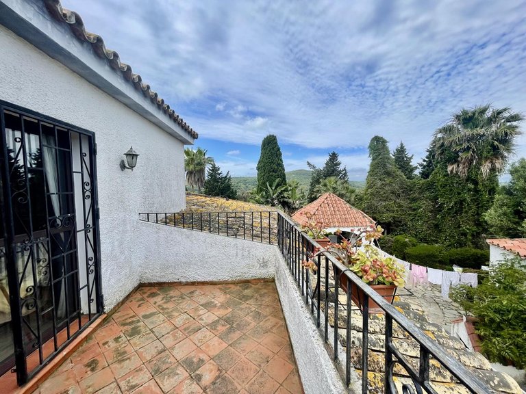 Country House for Sale in San Roque, Cadiz 50