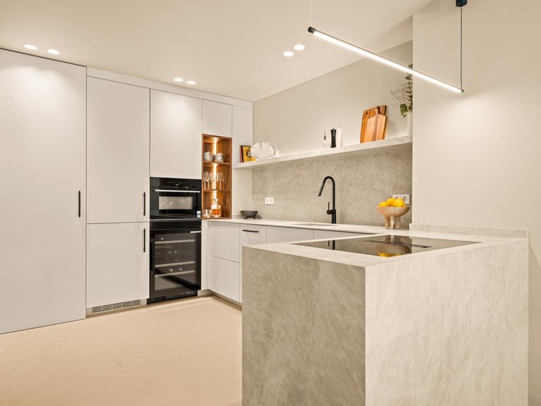 Town House for Sale in Benahavis, Malaga 12