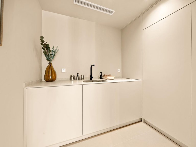 Town House for Sale in Benahavis, Malaga 23