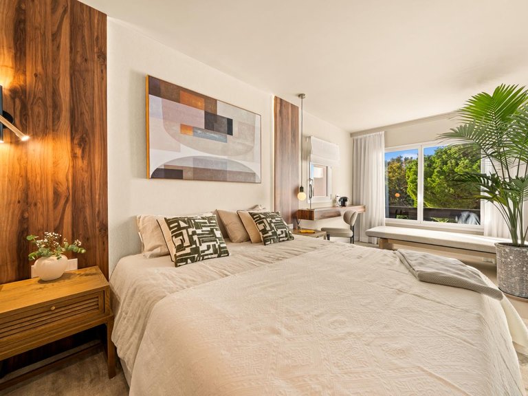 Town House for Sale in Benahavis, Malaga 10