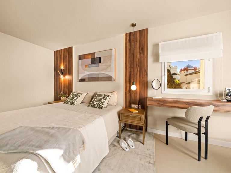 Town House for Sale in Benahavis, Malaga 32