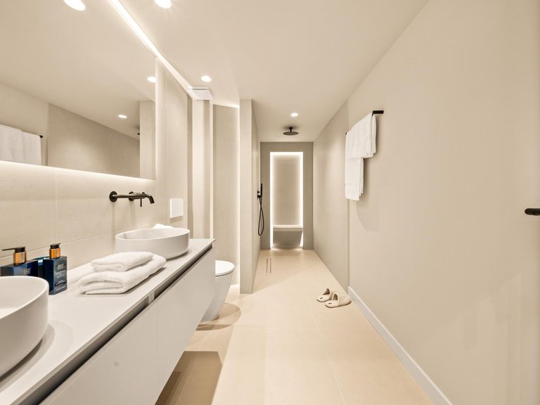 Town House for Sale in Benahavis, Malaga 22