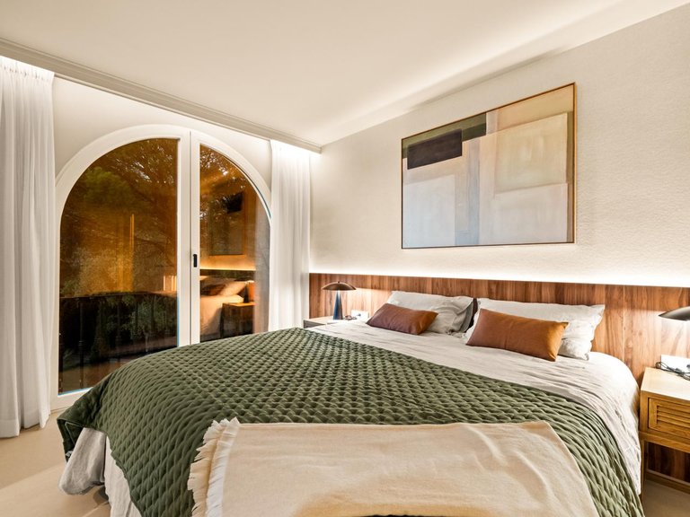 Town House for Sale in Benahavis, Malaga 43
