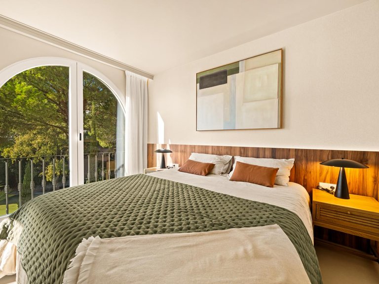 Town House for Sale in Benahavis, Malaga 1