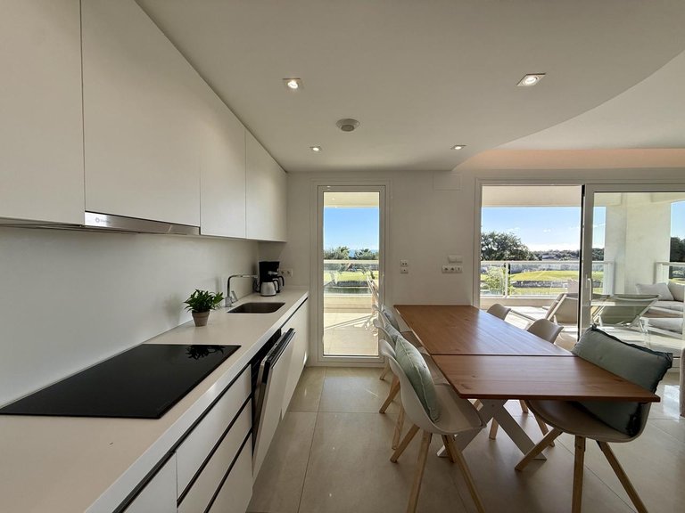 Apartment for Sale in San Roque, Cadiz 28