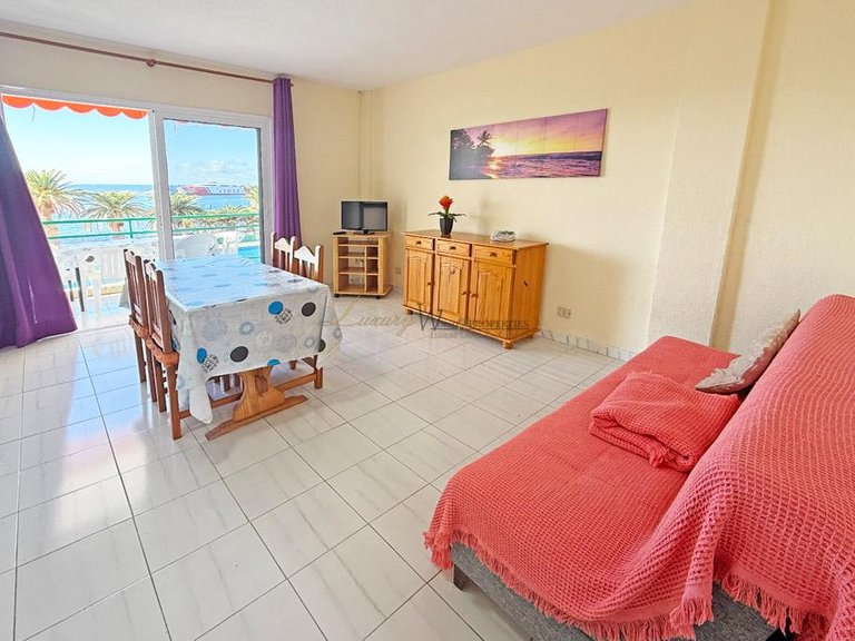 Apartment for Sale in Los Cristianos, Tenerife, España 5