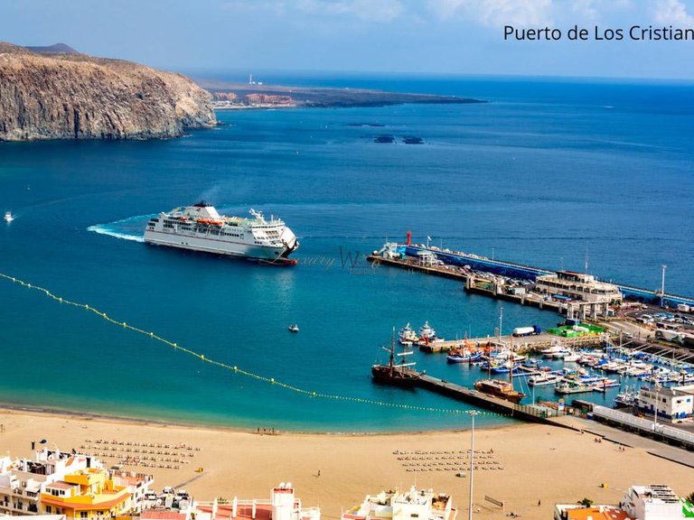 Apartment for Sale in Los Cristianos, Tenerife, España 13