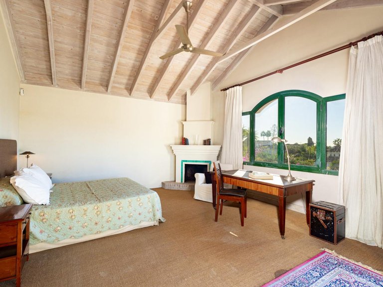 Villa for Sale in Saladillo Benamara, Malaga 11