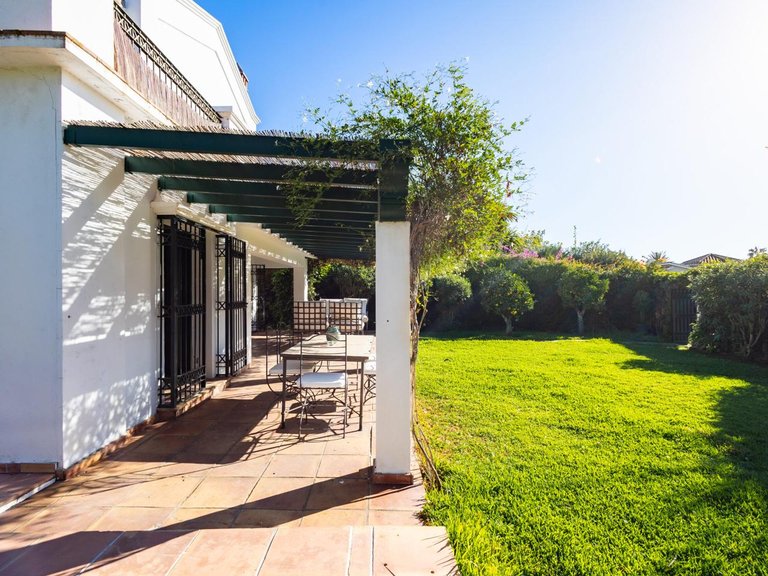 Villa for Sale in Saladillo Benamara, Malaga 3