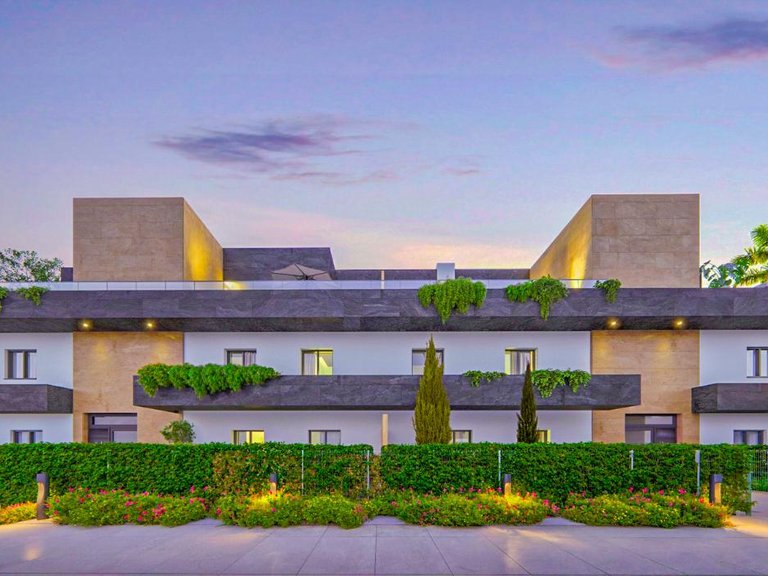 Town House for Sale in Casares, Malaga 9