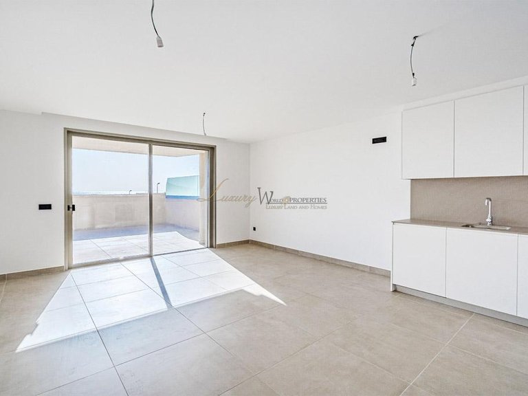 Apartment for Sale in La Tejita, Tenerife, España 3