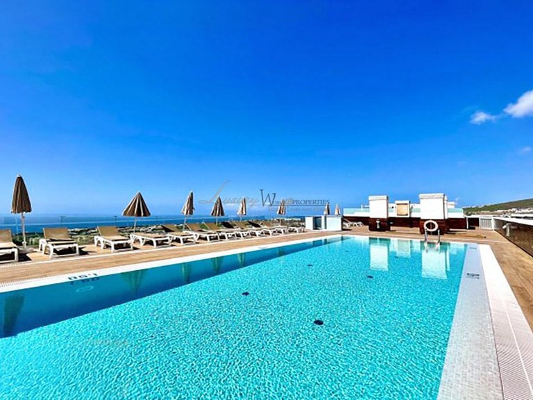 Apartment for Sale in Adeje, Tenerife, España 15