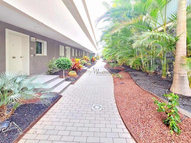 Apartment for Sale in Adeje, Tenerife, España 16