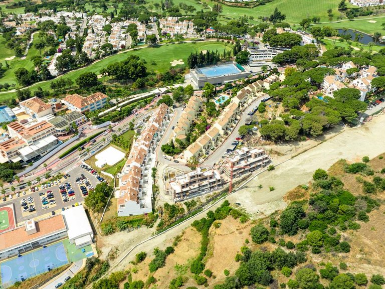 Apartment for Sale in Marbella, Malaga 21