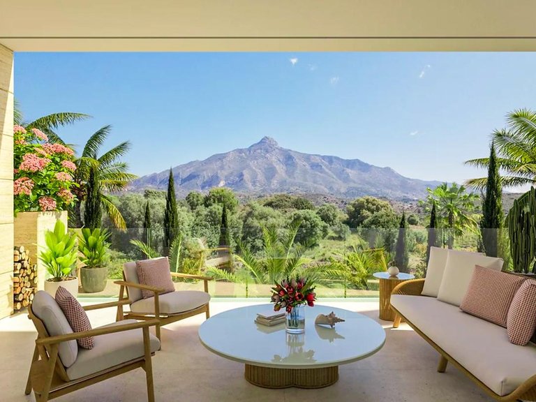 Penthouse for Sale in Marbella, Malaga 4