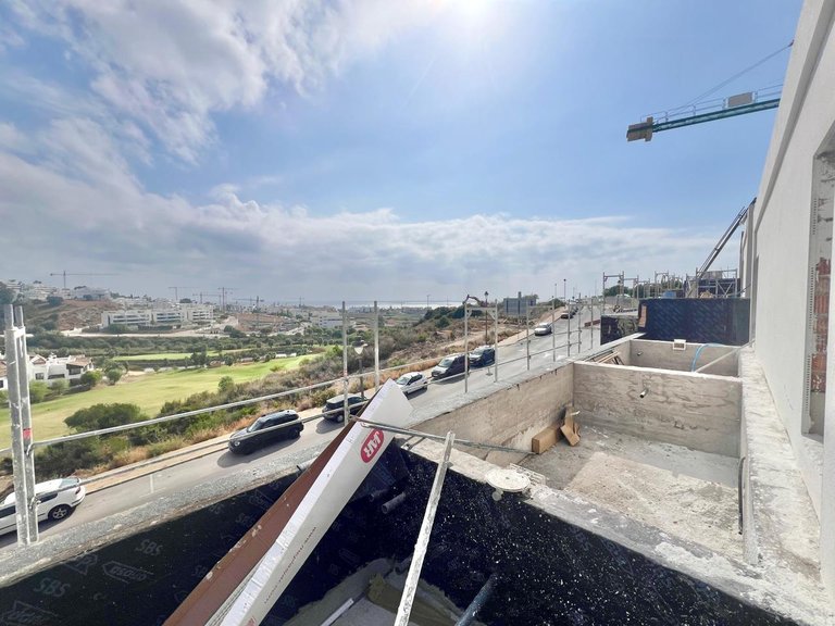 Villa for Sale in Estepona, Malaga 2