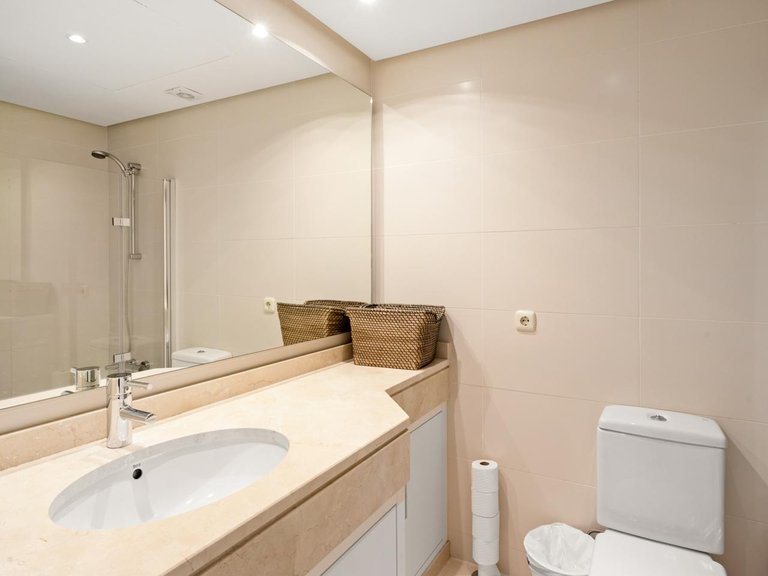 Apartment for Sale in Marbella, Malaga 12