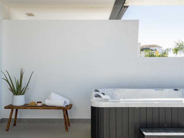 Apartment for Sale in Estepona, Malaga 27