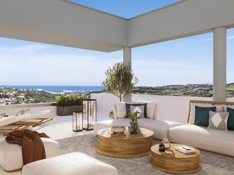 Penthouse for Sale in Estepona, Malaga 1