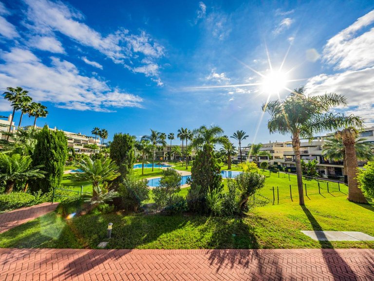 Apartment for Sale in Marbella, Malaga 23