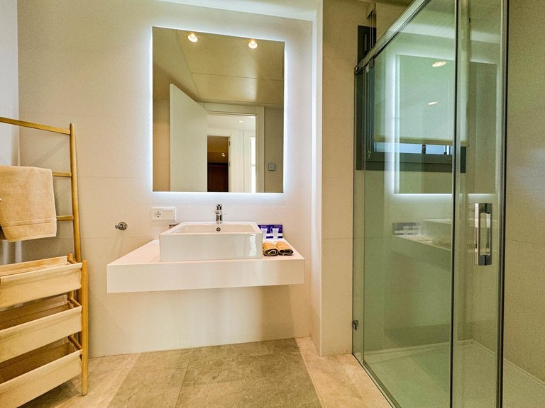 Apartment for Sale in Marbella, Malaga 26