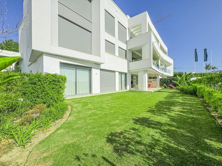 Apartment for Sale in Marbella, Malaga 21